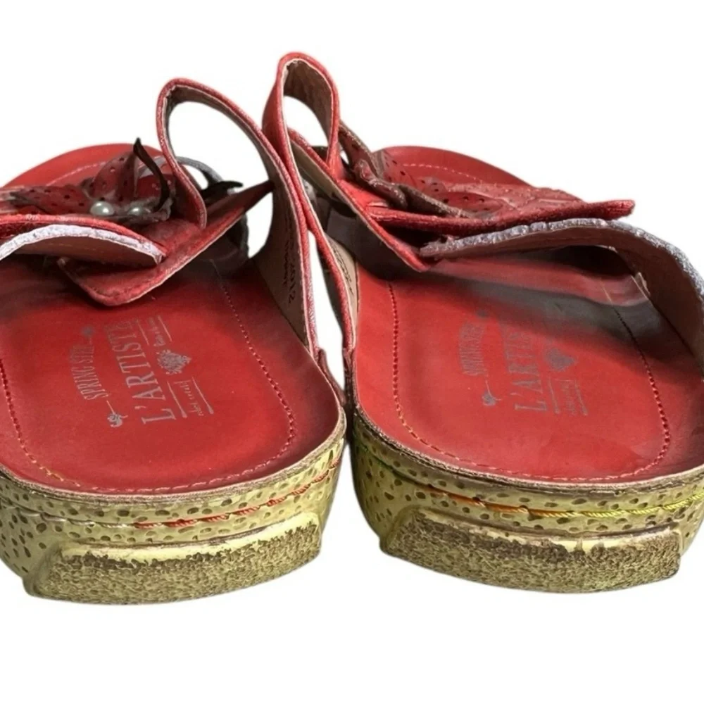 L'Artiste by Spring Step Karina Red Leather Slide Sandals. Size 41 - Picture 5 of 9